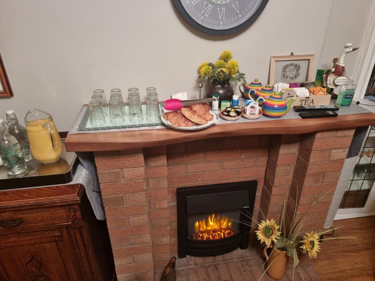St Leonards Guest House Largs Bagian luar foto