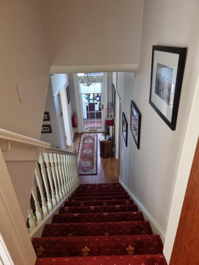 St Leonards Guest House Largs Bagian luar foto