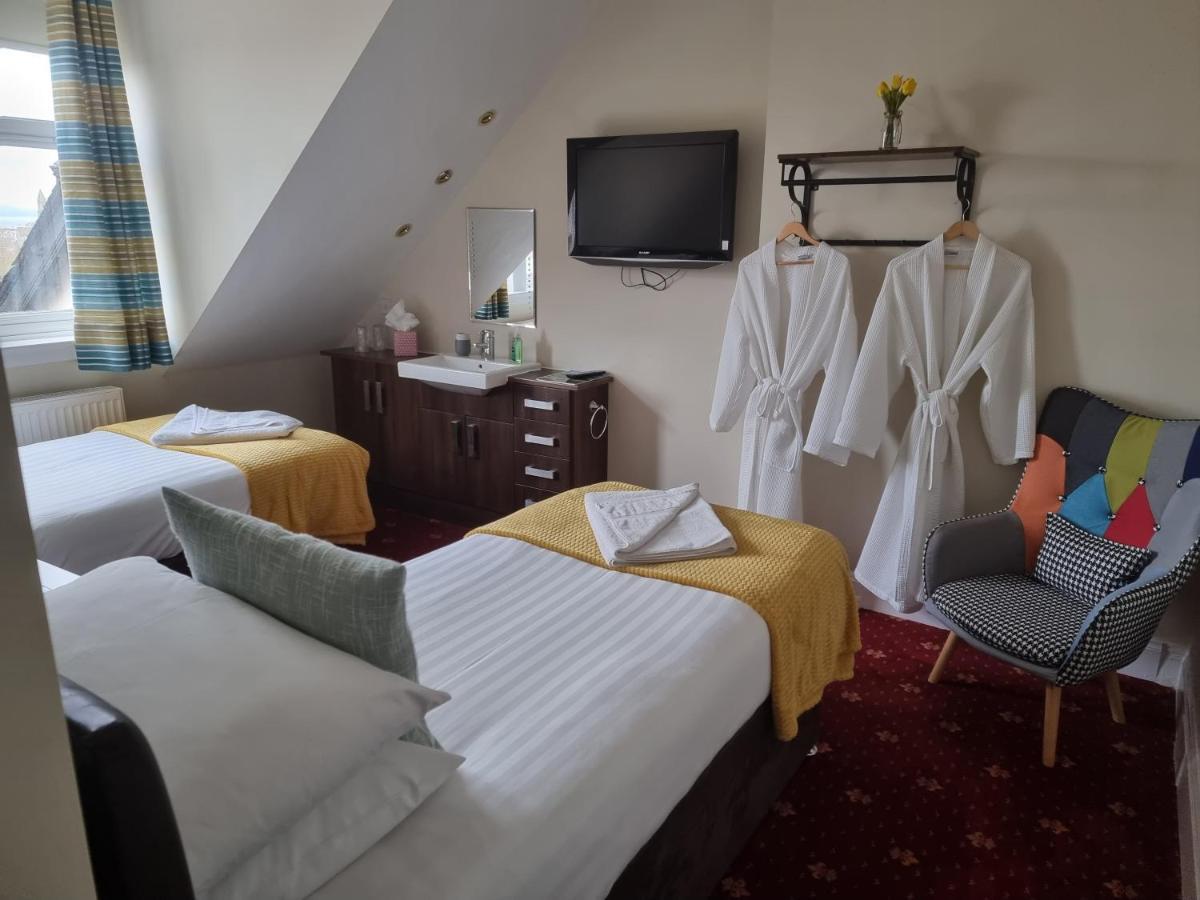 St Leonards Guest House Largs Bagian luar foto