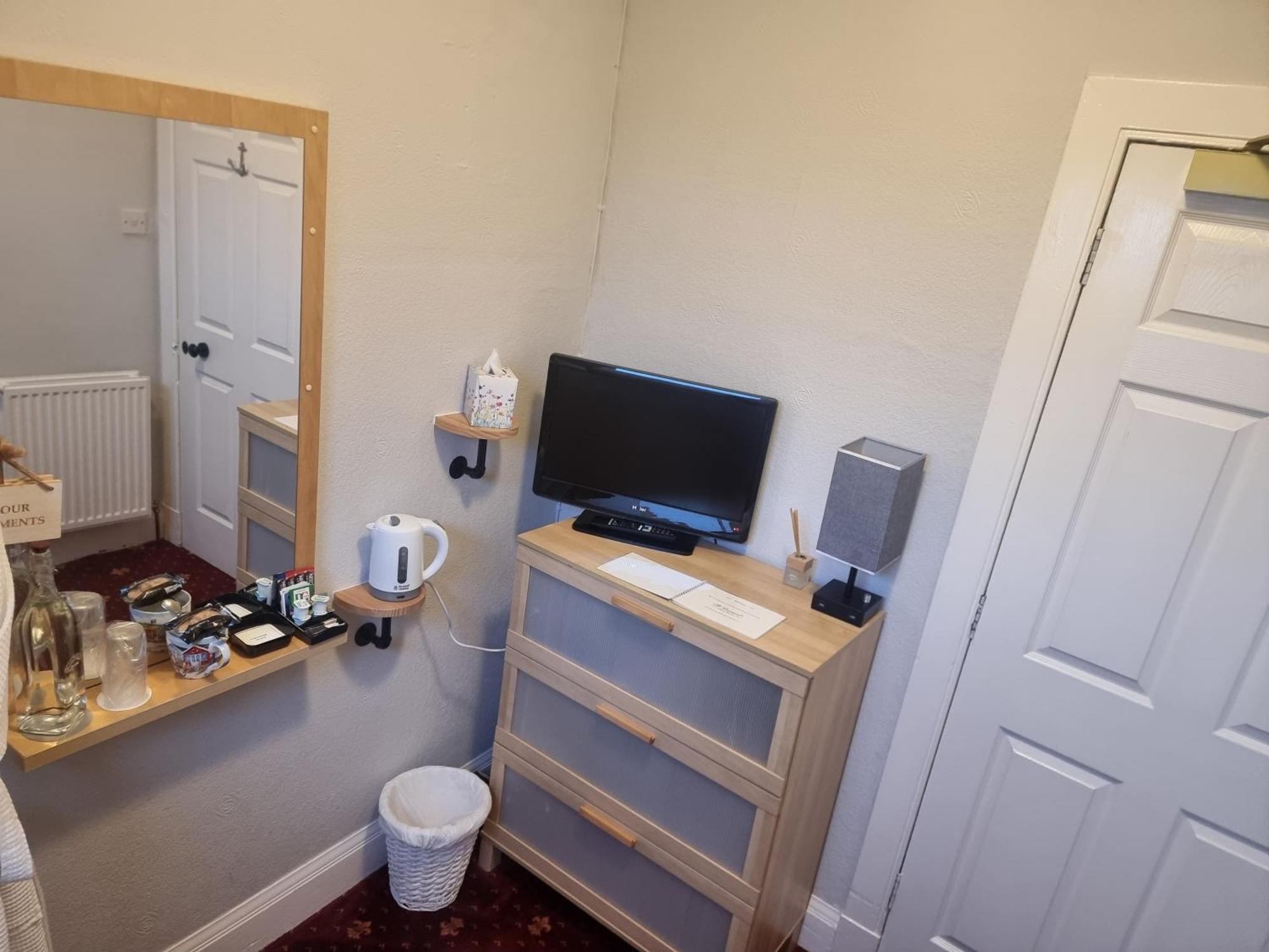 St Leonards Guest House Largs Bagian luar foto