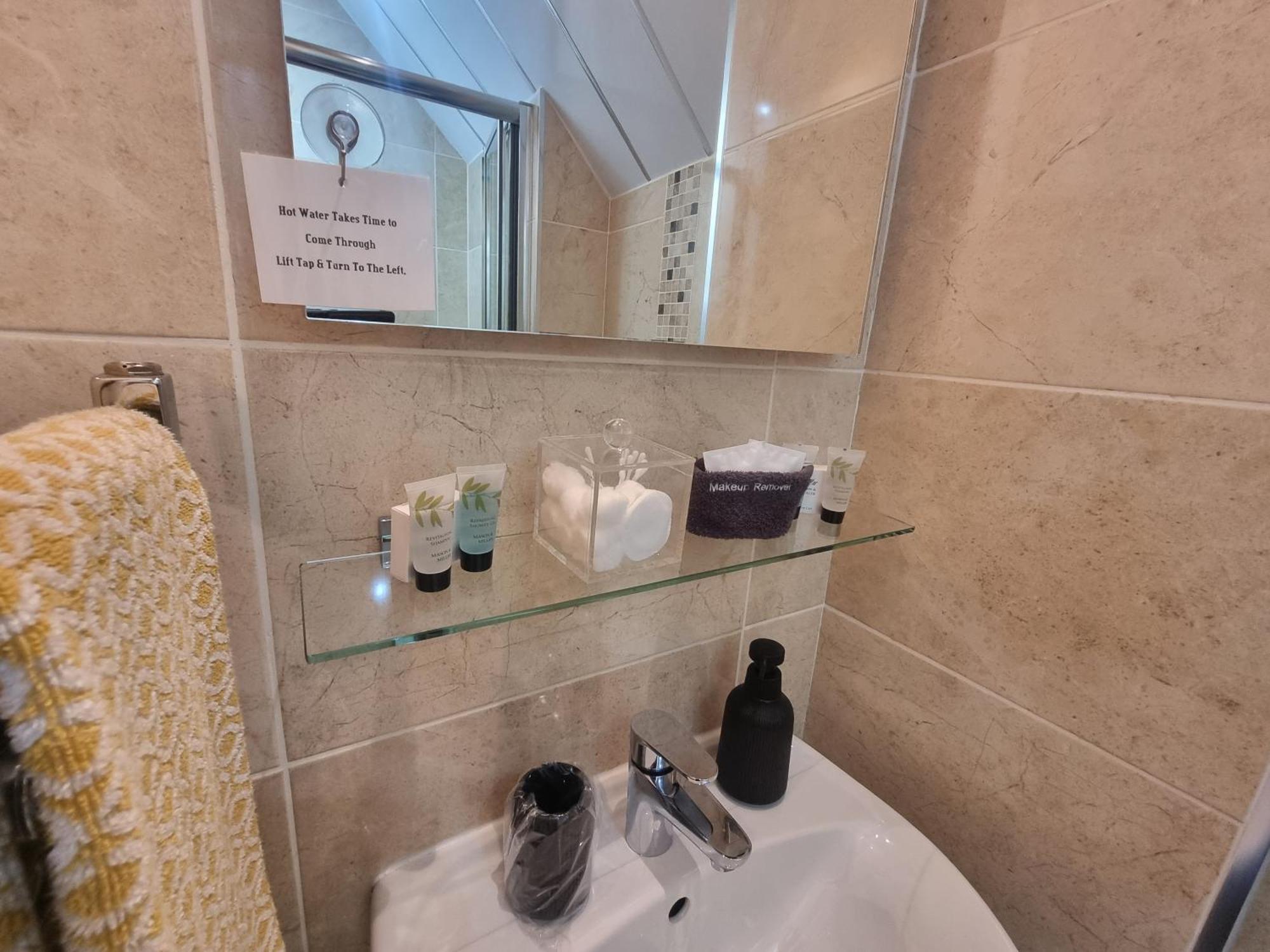 St Leonards Guest House Largs Bagian luar foto